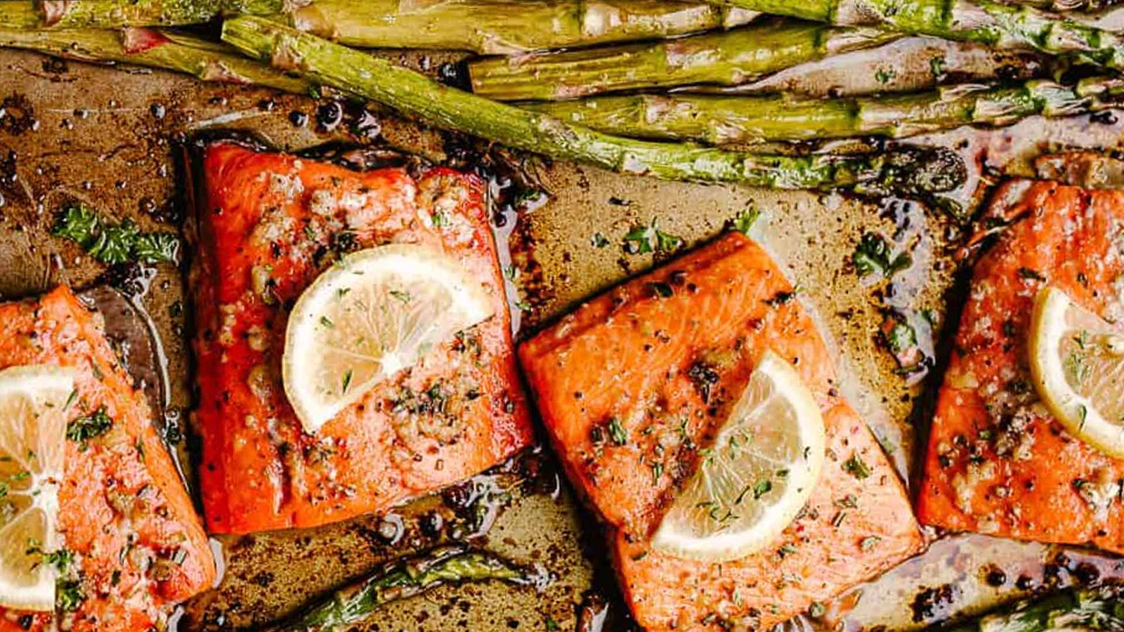 
          
            Asparagus And Wild Alaskan Sockeye Salmon Baked – Kohne Family Seafoods
          
        