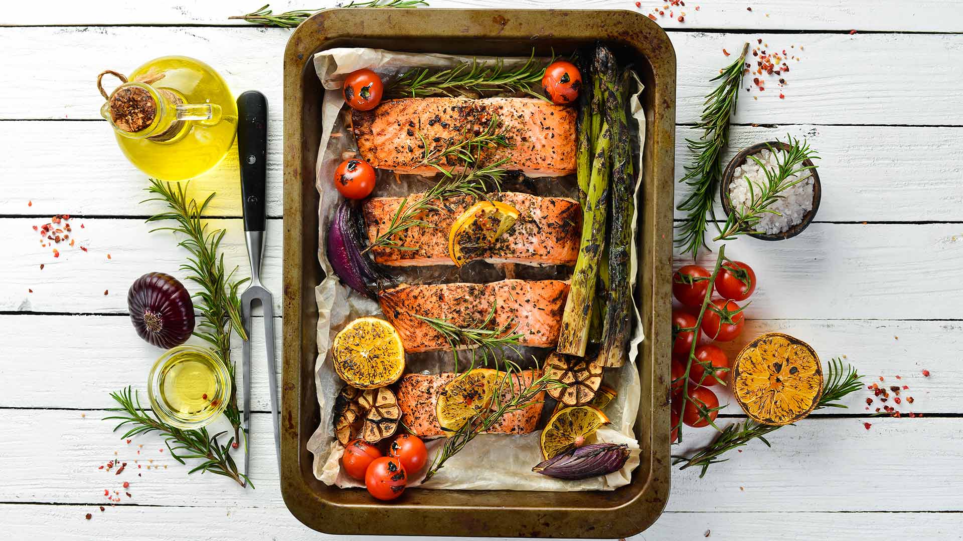 
          
            Wild Alaskan salmon with baked vegetables – Kohne Family Seafoods
          
        